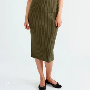 Store Vadlang Kjol Ull Dam Loungewear