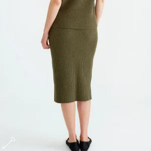 Store Vadlang Kjol Ull Dam Loungewear